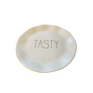 Rae Dunn inspired ceramic plate